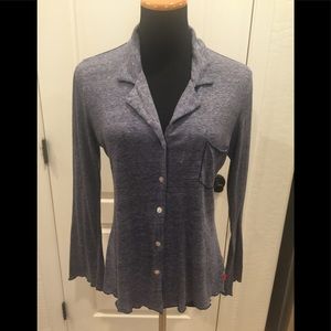 Josie by Natori pajama top 🌸 Size Medium